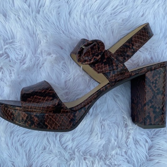 NIB Laundry Python Platform Sandals Size 10 - Picture 2 of 10